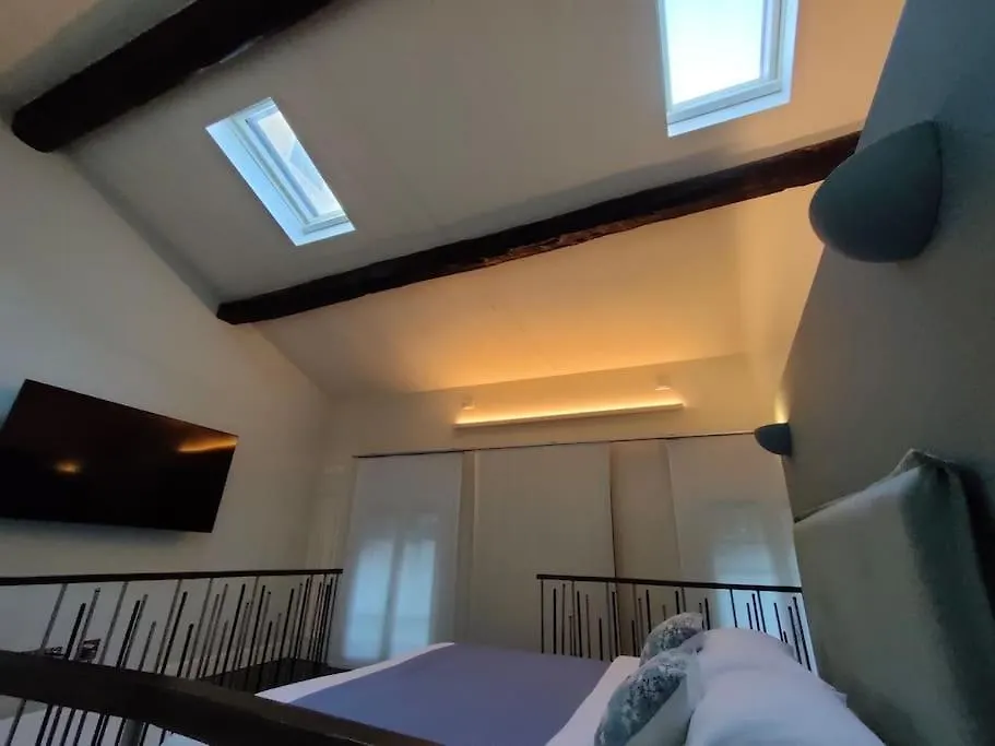 Huge Design Apartment With Private Garden Venice Italy