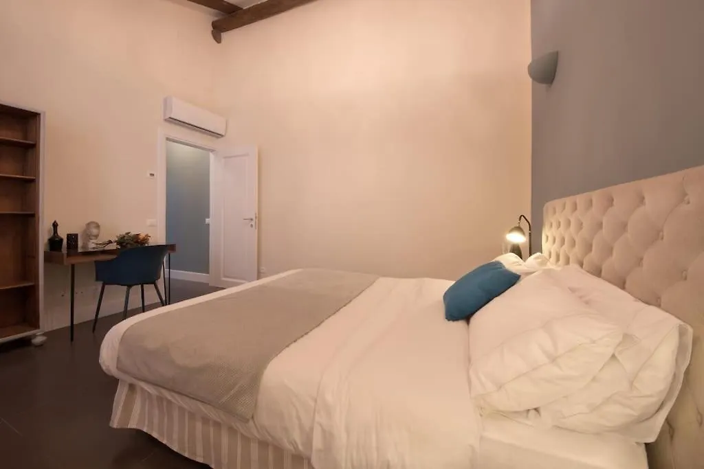 Huge Design Apartment With Private Garden Venedig
